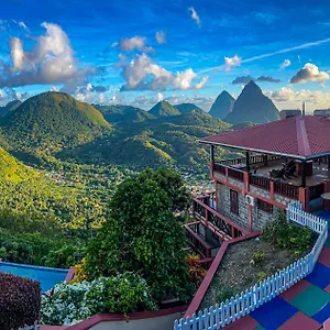 Station touristique Samfi Gardens, Soufrière